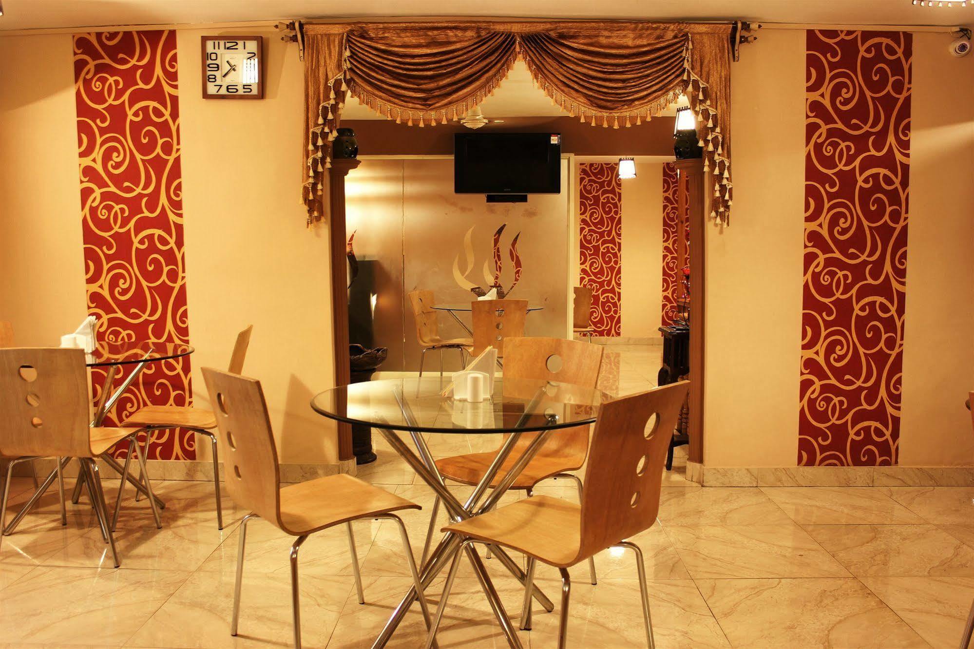 Hotel Walisons Resorts Srīnagar 外观 照片