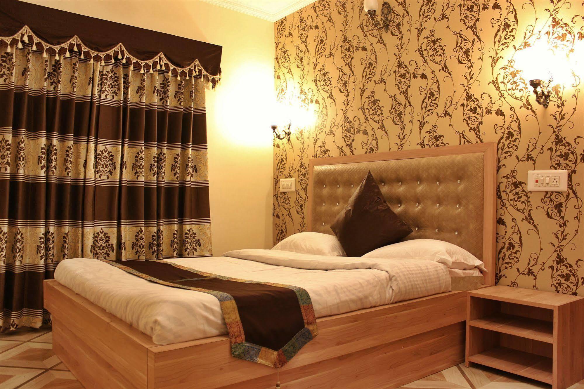 Hotel Walisons Resorts Srīnagar 外观 照片