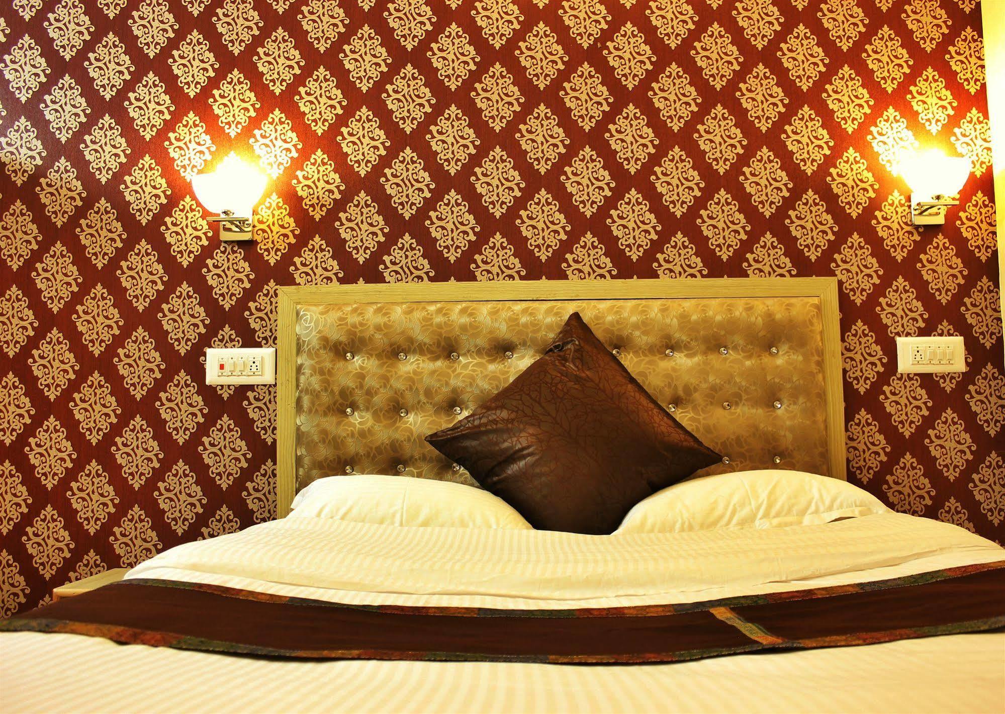 Hotel Walisons Resorts Srīnagar 外观 照片