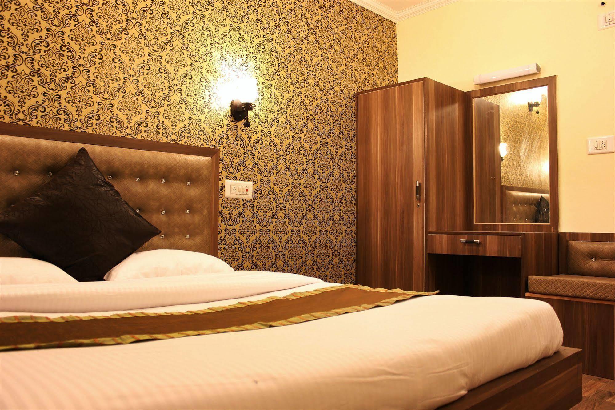 Hotel Walisons Resorts Srīnagar 外观 照片
